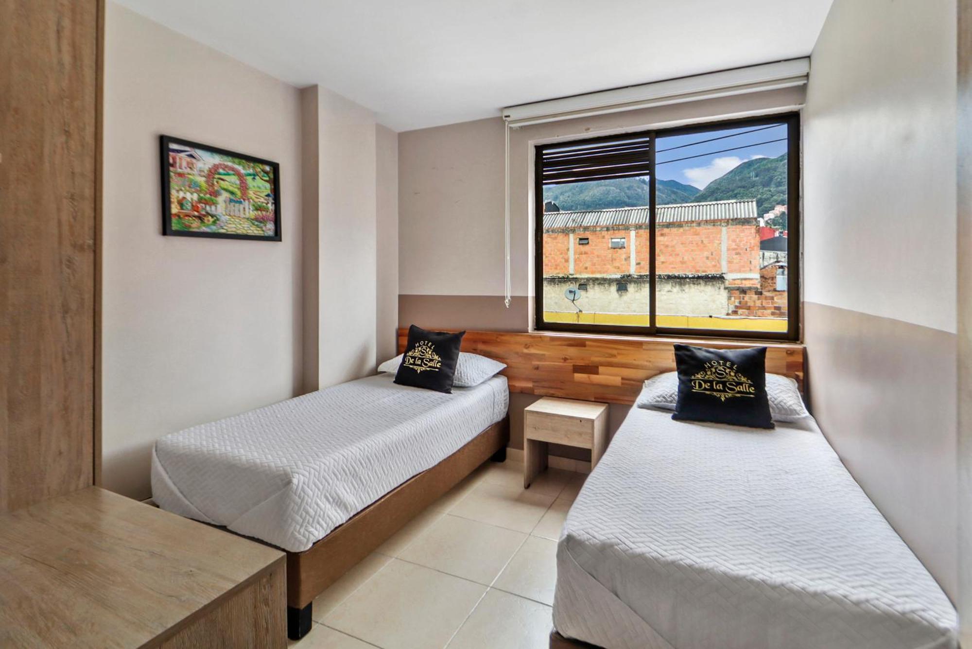 Hotel De La Salle — Photos 2